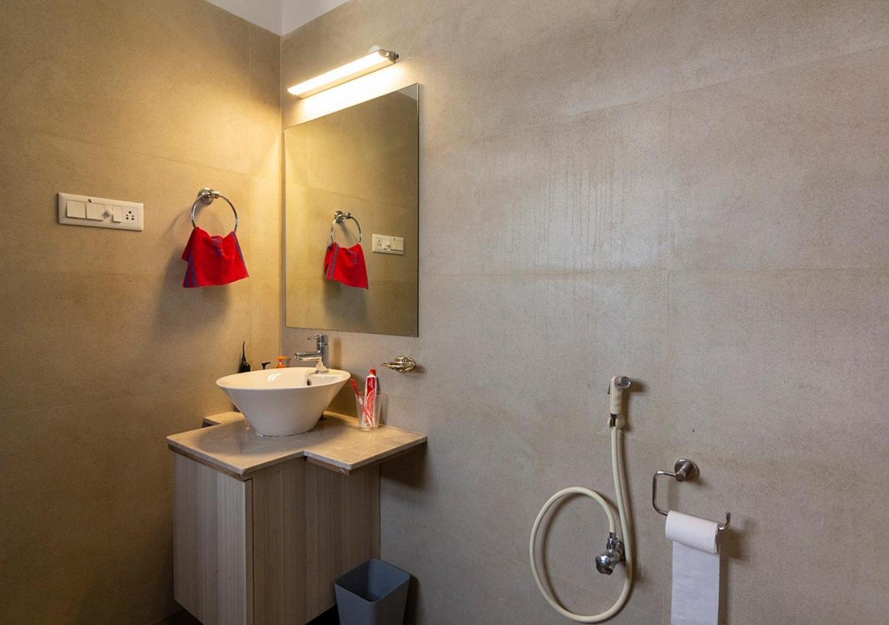 Neelam Bed&Breakfast Calcutta Buitenkant foto