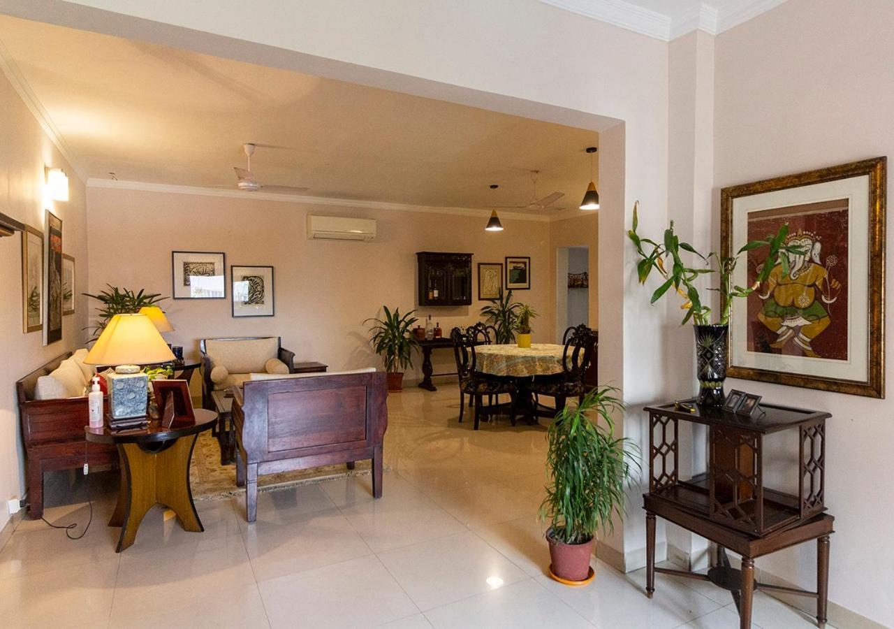 Neelam Bed&Breakfast Calcutta Buitenkant foto