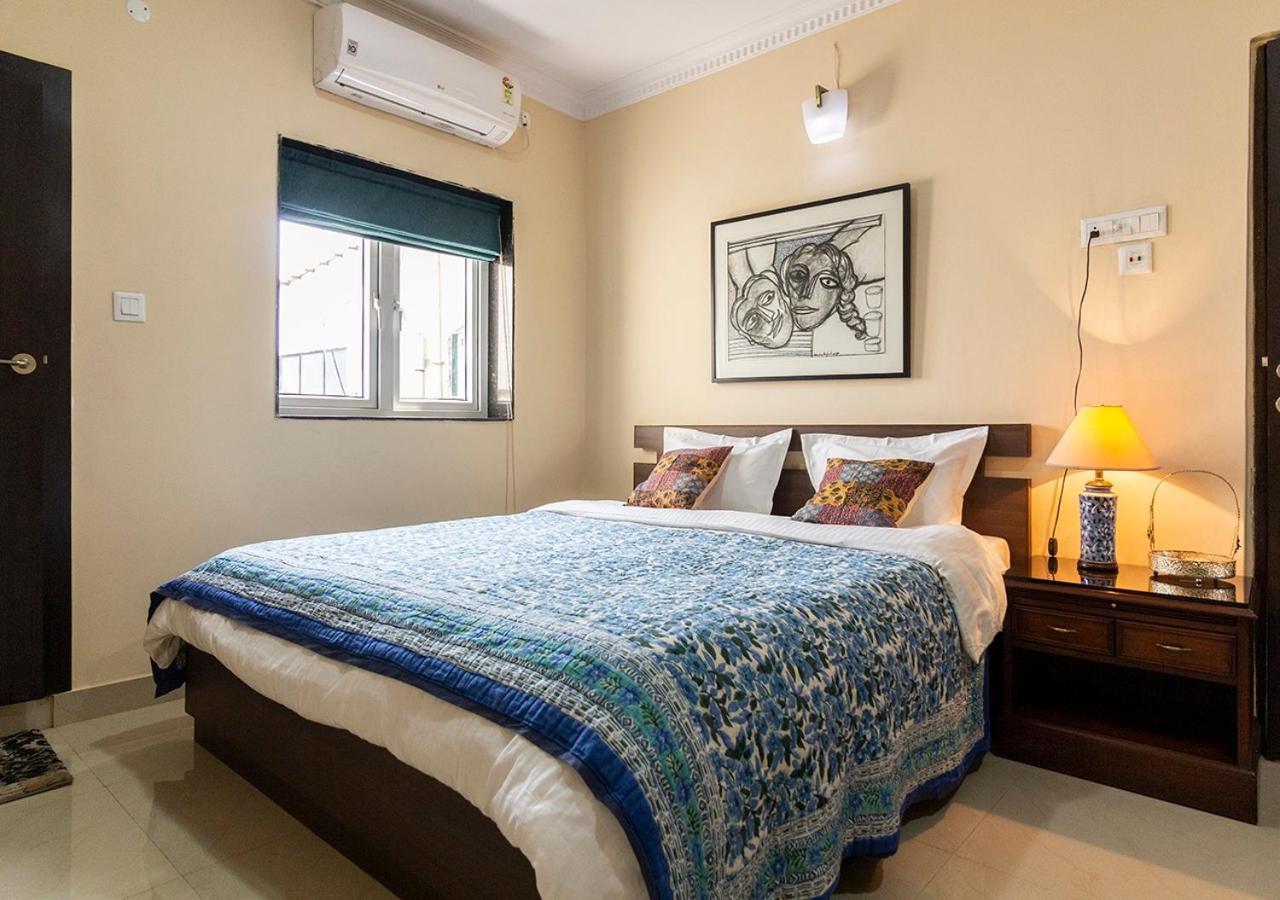 Neelam Bed&Breakfast Calcutta Buitenkant foto