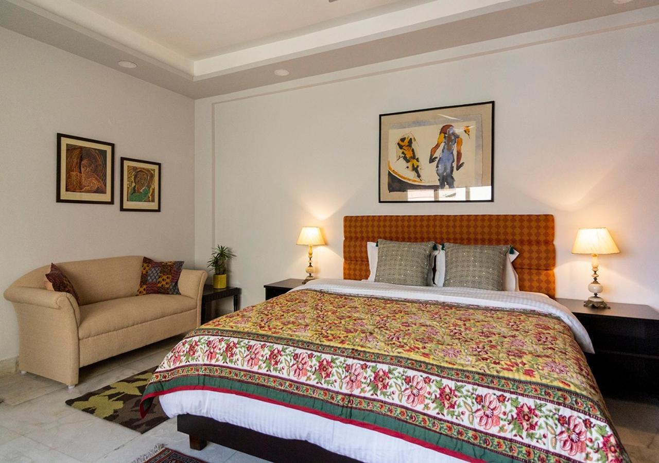 Neelam Bed&Breakfast Calcutta Buitenkant foto