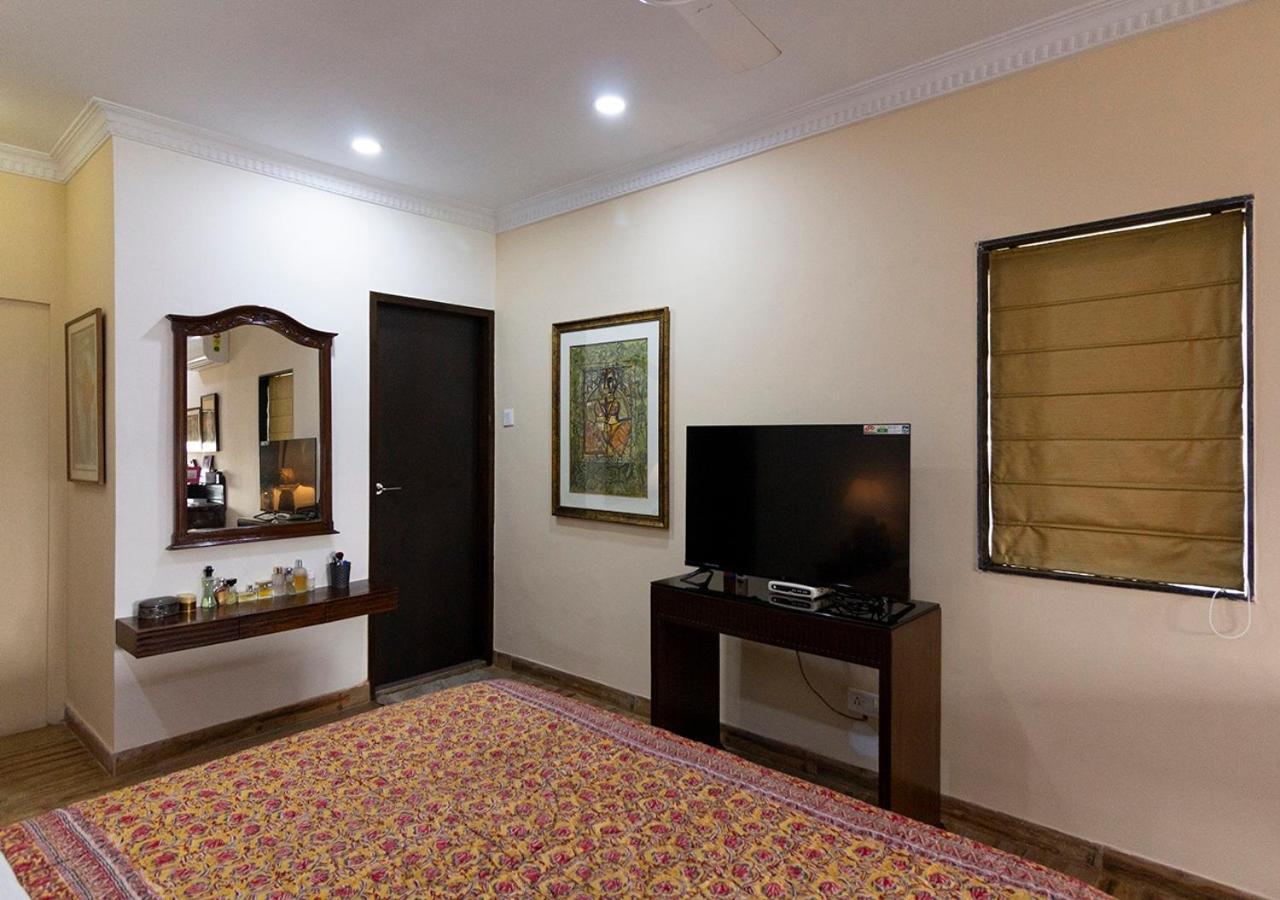 Neelam Bed&Breakfast Calcutta Buitenkant foto