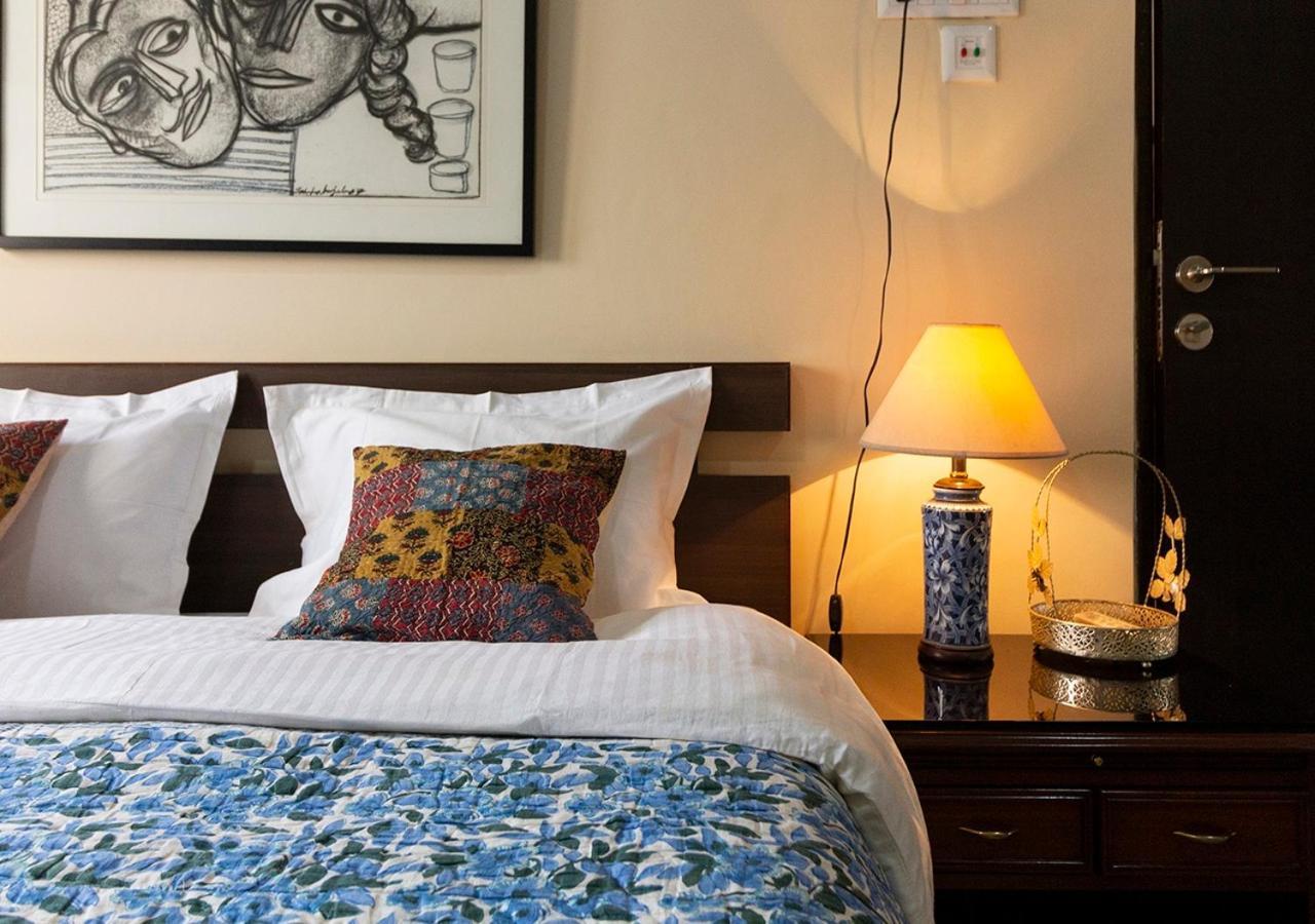 Neelam Bed&Breakfast Calcutta Buitenkant foto