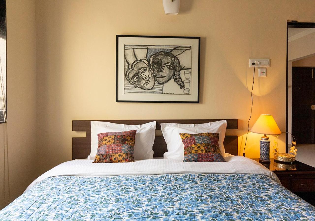 Neelam Bed&Breakfast Calcutta Buitenkant foto